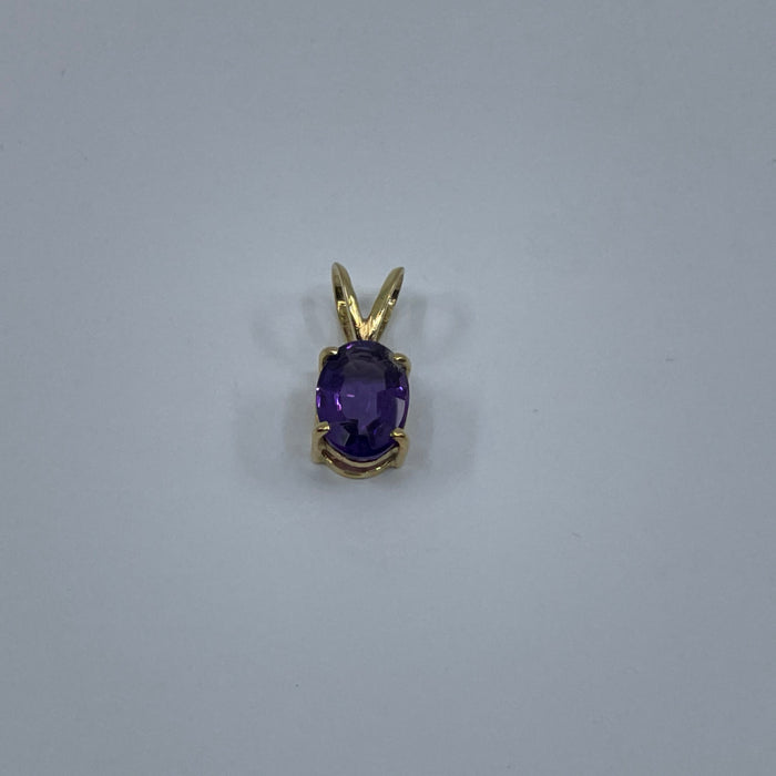 14KT Yellow Gold Oval Amethyst Pendant