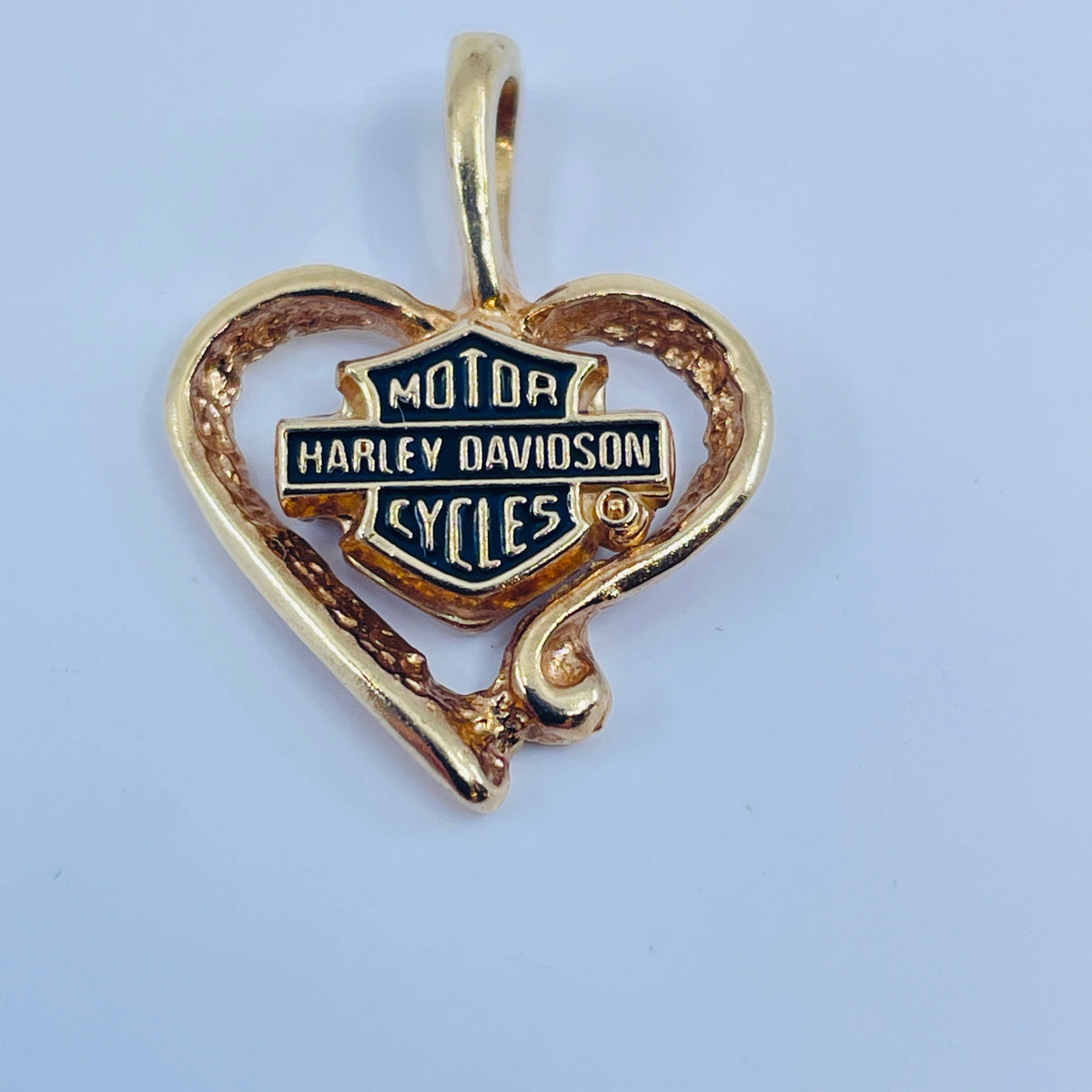 Gold harley sale davidson pendant